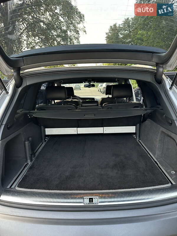 Внедорожник / Кроссовер Audi Q7 2006 в Киеве