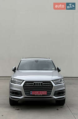 Внедорожник / Кроссовер Audi Q7 2017 в Луцке