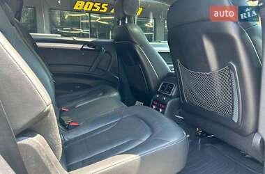 Внедорожник / Кроссовер Audi Q7 2013 в 