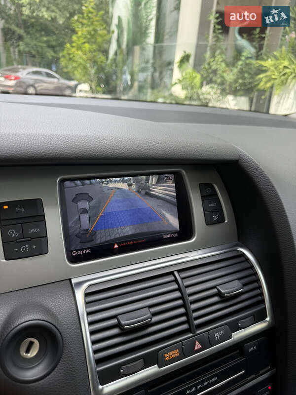 Позашляховик / Кросовер Audi Q7 2015 в Києві фото 12 Позашляховик / Кросовер Audi Q7 2015 в Києві