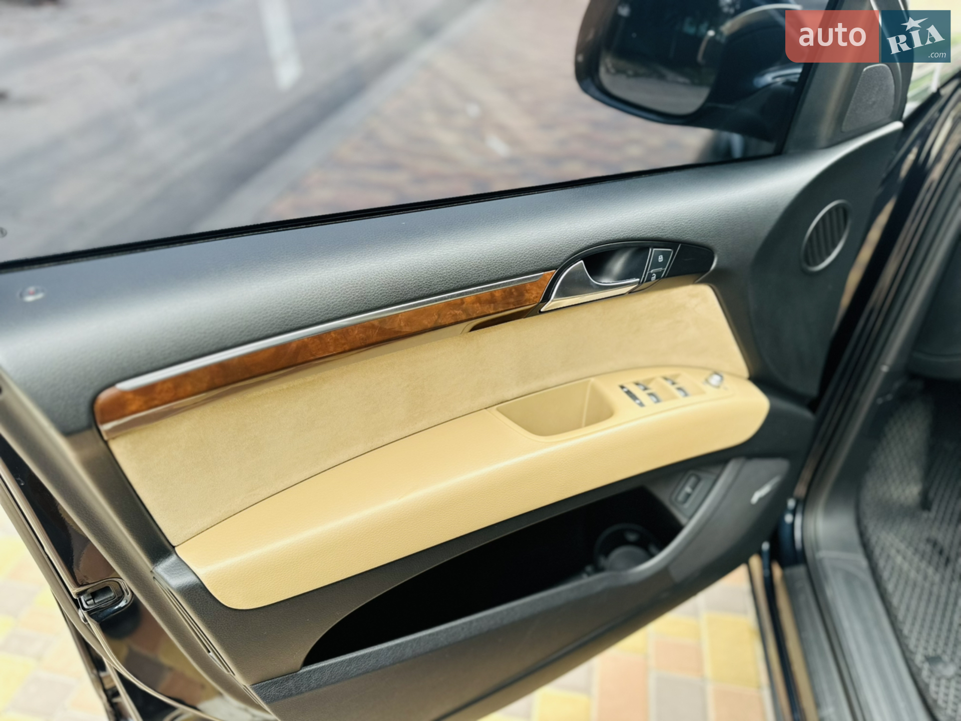 2011 Audi Q7 - мініатюра 13