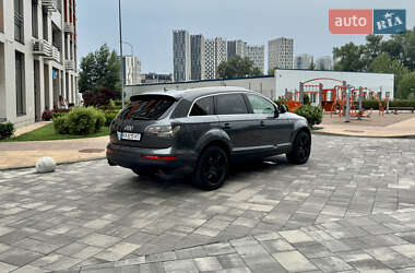 Внедорожник / Кроссовер Audi Q7 2008 в 