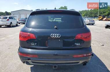 Внедорожник / Кроссовер Audi Q7 2015 в 