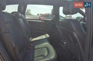 Внедорожник / Кроссовер Audi Q7 2015 в 