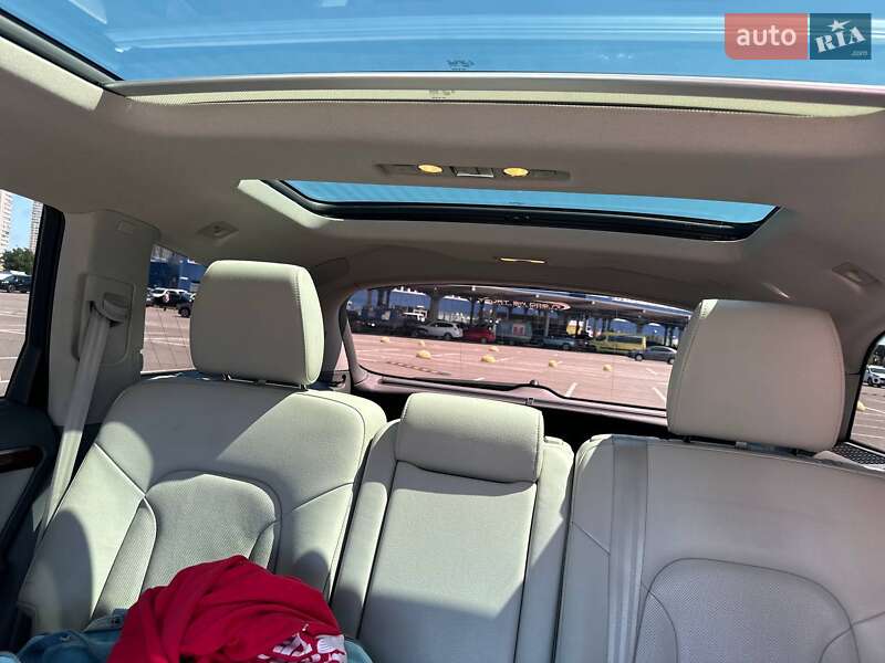 Внедорожник / Кроссовер Audi Q7 2013 в Киеве