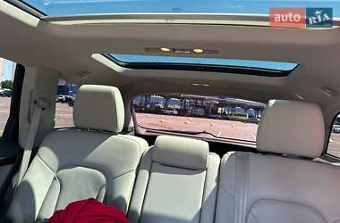 Внедорожник / Кроссовер Audi Q7 2013 в 