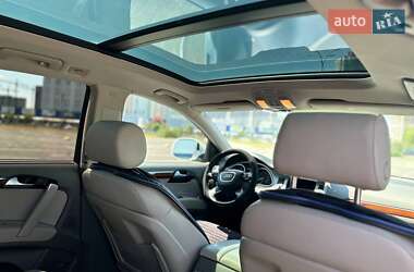 Внедорожник / Кроссовер Audi Q7 2013 в 