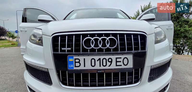Позашляховик / Кросовер Audi Q7 2010 в Кременчуці