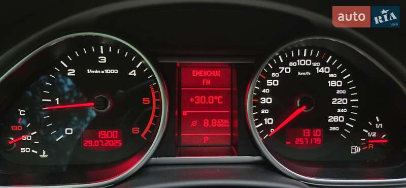 Позашляховик / Кросовер Audi Q7 2010 в Кременчуці