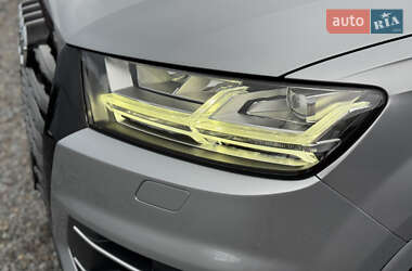 Внедорожник / Кроссовер Audi Q7 2019 в 
