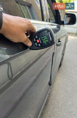 Внедорожник / Кроссовер Audi Q7 2012 в 