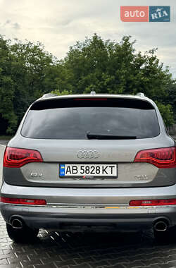 Внедорожник / Кроссовер Audi Q7 2014 в 
