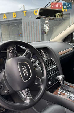 Внедорожник / Кроссовер Audi Q7 2014 в 