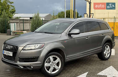 Внедорожник / Кроссовер Audi Q7 2014 в 