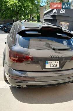 Внедорожник / Кроссовер Audi Q7 2007 в 