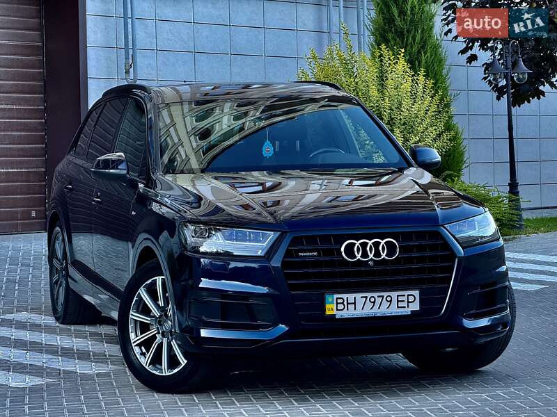 Позашляховик / Кросовер Audi Q7 2017 в Одесі