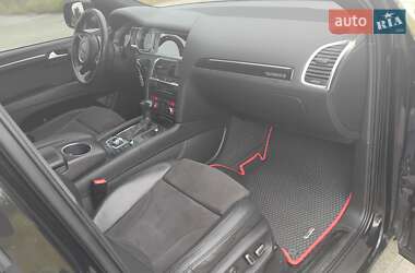 Внедорожник / Кроссовер Audi Q7 2010 в 