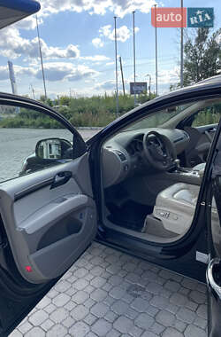 Внедорожник / Кроссовер Audi Q7 2014 в 