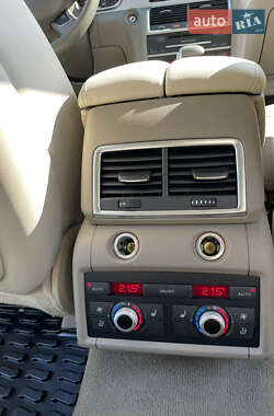 Внедорожник / Кроссовер Audi Q7 2014 в 