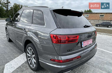 Внедорожник / Кроссовер Audi Q7 2018 в 