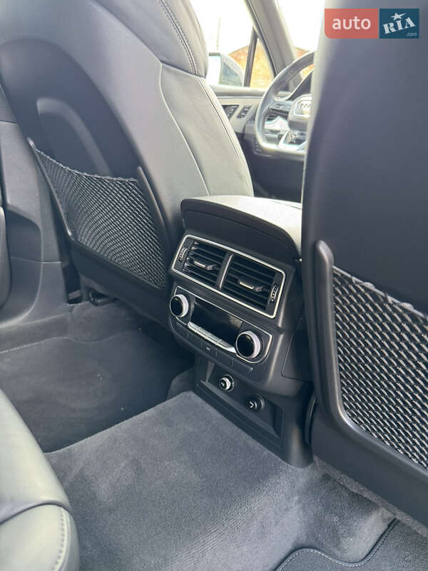Внедорожник / Кроссовер Audi Q7 2018 в Вараше фото 14 Внедорожник / Кроссовер Audi Q7 2018 в Вараше