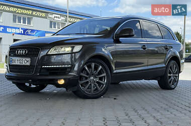 Внедорожник / Кроссовер Audi Q7 2006 в Хмельницком