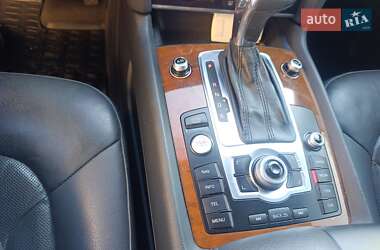 Внедорожник / Кроссовер Audi Q7 2014 в 