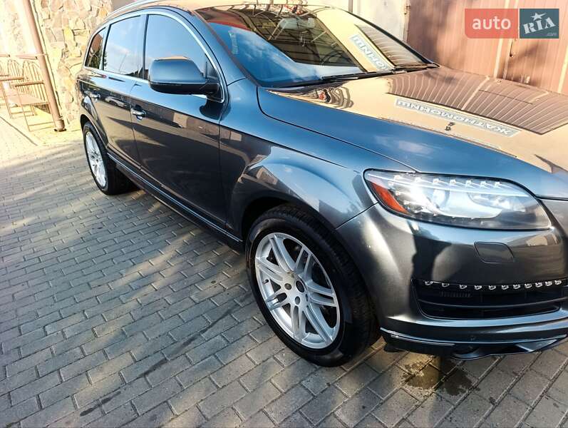 Внедорожник / Кроссовер Audi Q7 2014 в Владимире