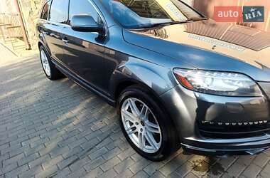 Внедорожник / Кроссовер Audi Q7 2014 в 