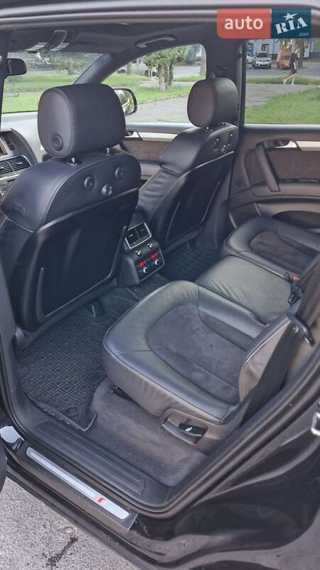 Внедорожник / Кроссовер Audi Q7 2014 в Ровно