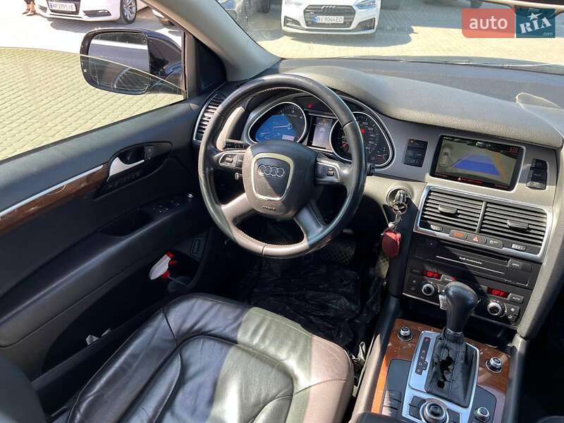 Внедорожник / Кроссовер Audi Q7 2011 в Львове