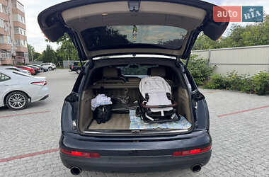 Внедорожник / Кроссовер Audi Q7 2007 в 