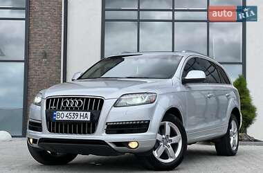 Внедорожник / Кроссовер Audi Q7 2012 в 