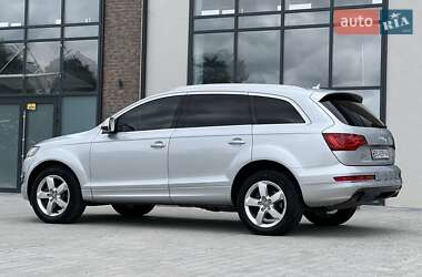 Внедорожник / Кроссовер Audi Q7 2012 в 