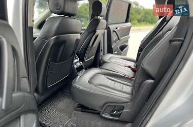 Внедорожник / Кроссовер Audi Q7 2012 в 