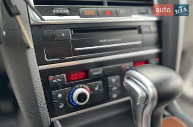 Внедорожник / Кроссовер Audi Q7 2012 в 