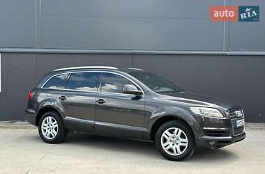 Внедорожник / Кроссовер Audi Q7 2007 в 