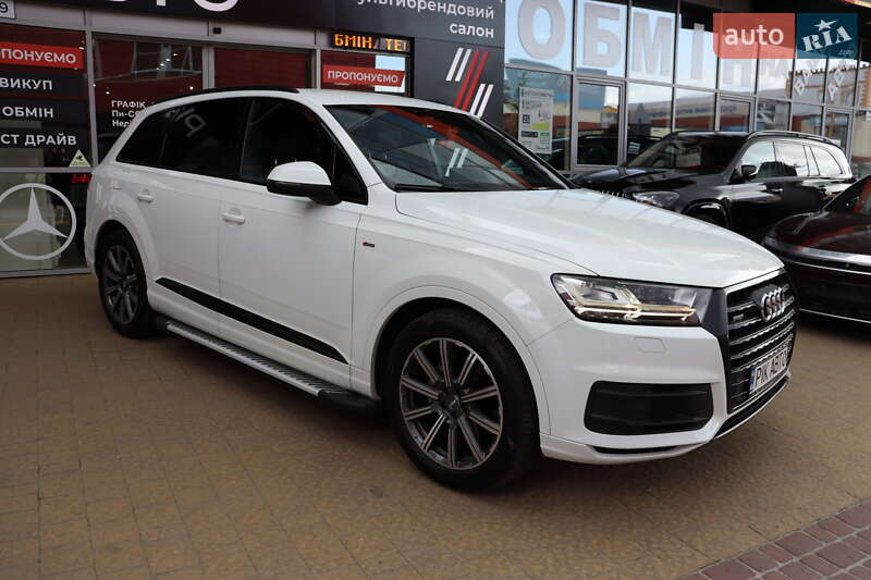Внедорожник / Кроссовер Audi Q7 2016 в Львове фото 8 Внедорожник / Кроссовер Audi Q7 2016 в Львове