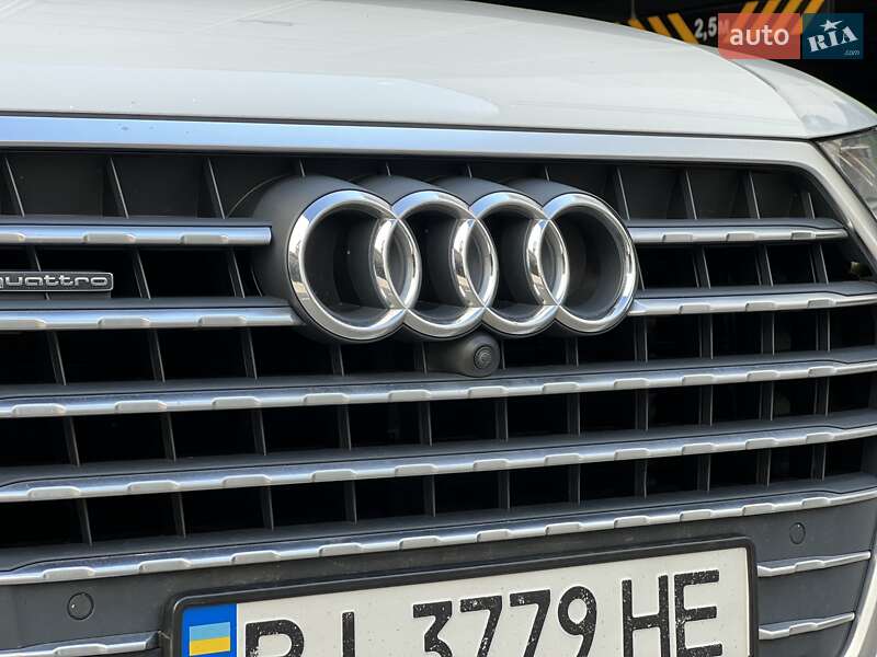 Внедорожник / Кроссовер Audi Q7 2019 в Киеве