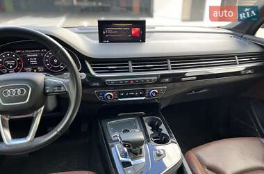 Внедорожник / Кроссовер Audi Q7 2019 в 