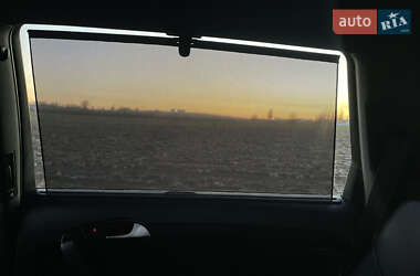 Внедорожник / Кроссовер Audi Q7 2015 в 