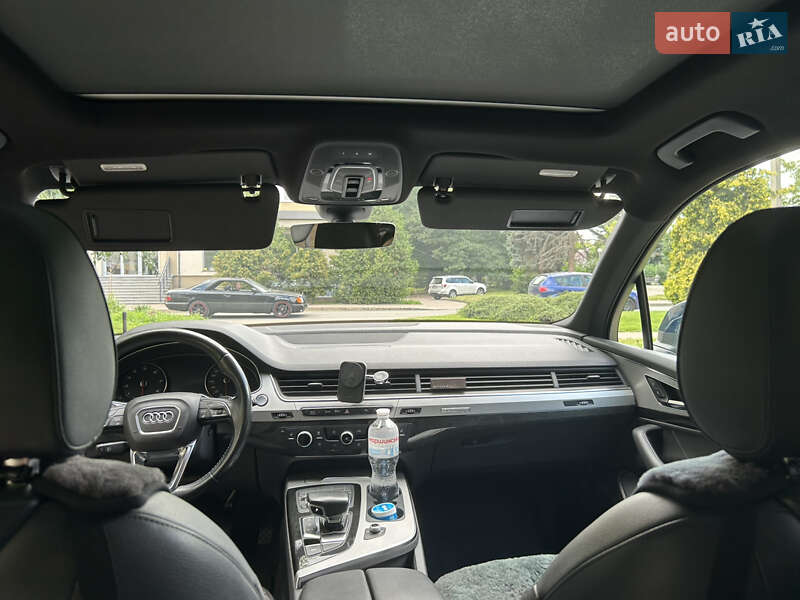 Внедорожник / Кроссовер Audi Q7 2017 в Ивано-Франковске