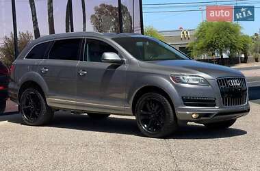 Внедорожник / Кроссовер Audi Q7 2015 в 