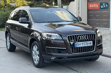 Внедорожник / Кроссовер Audi Q7 2013 в 