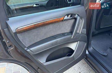 Внедорожник / Кроссовер Audi Q7 2013 в 
