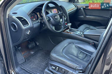 Внедорожник / Кроссовер Audi Q7 2013 в 