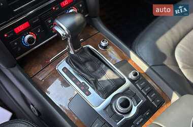 Внедорожник / Кроссовер Audi Q7 2013 в 