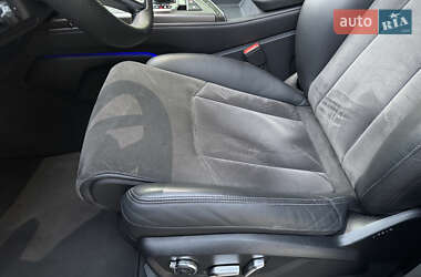 Внедорожник / Кроссовер Audi Q7 2017 в 