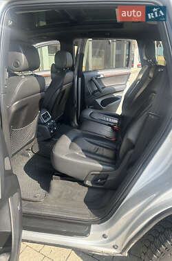Внедорожник / Кроссовер Audi Q7 2010 в 