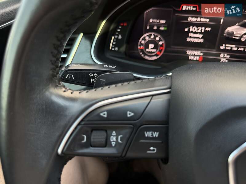 Внедорожник / Кроссовер Audi Q7 2017 в Львове